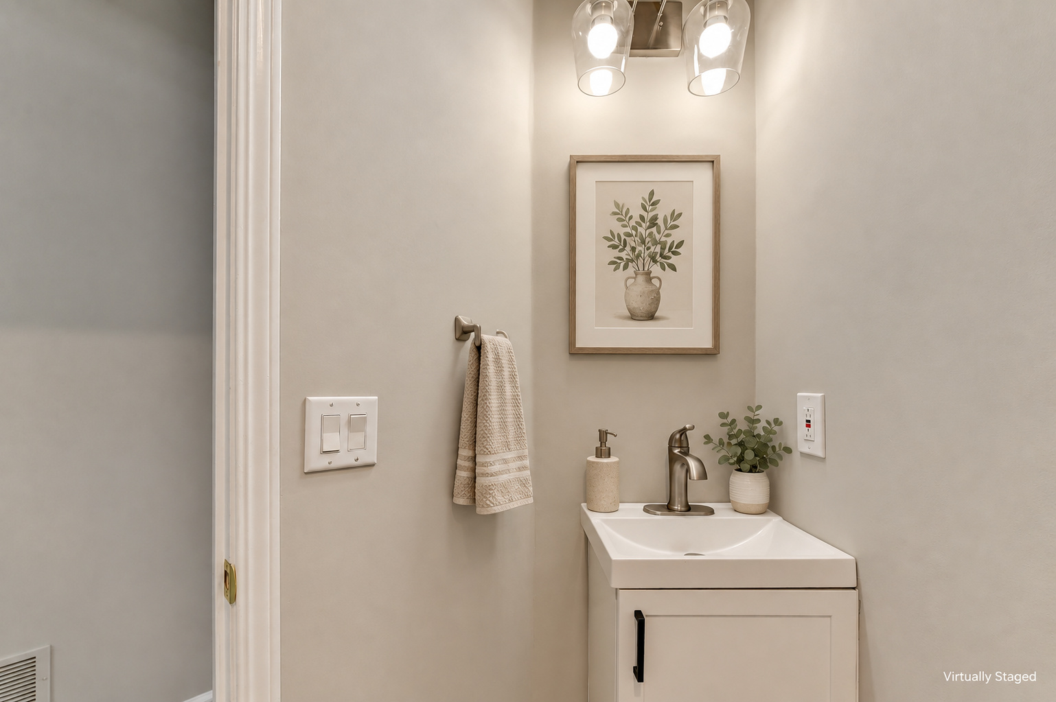 Powder Room — virtually staged